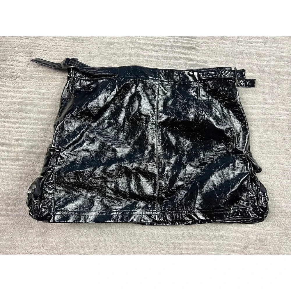 Ci Sono Cargo‎ Mini Skirt Womens XS Black Patent Faux Leather Buckle Utility